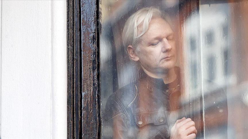US indicts Julian Assange, seeks extradition from UK