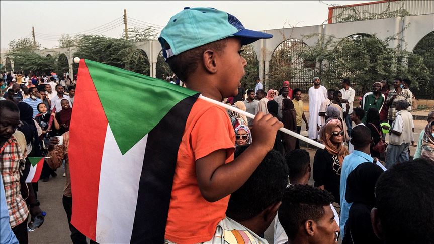 السودان ثورة الخبز تطيح بالبشير