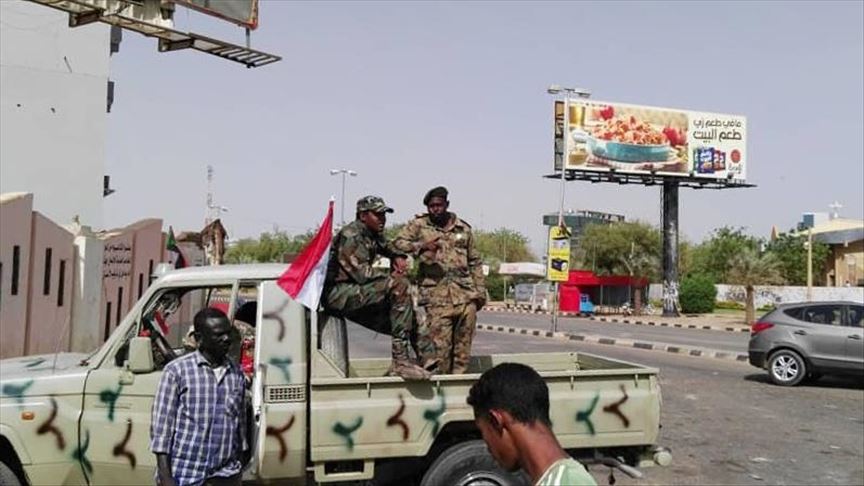 نائبة رئيس حزب الأمة السوداني: النظام نفّذ انقلابا عسكريا