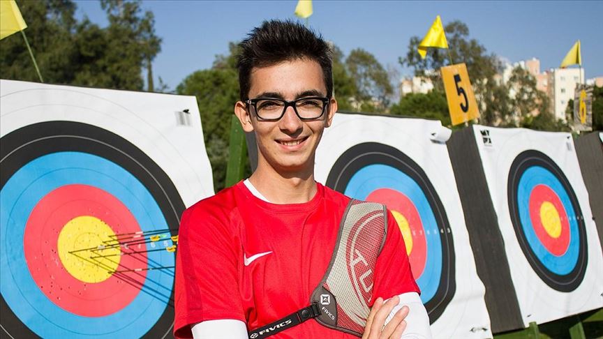 Pemanah muda Turki Mete Gazoz pecahkan rekor dunia