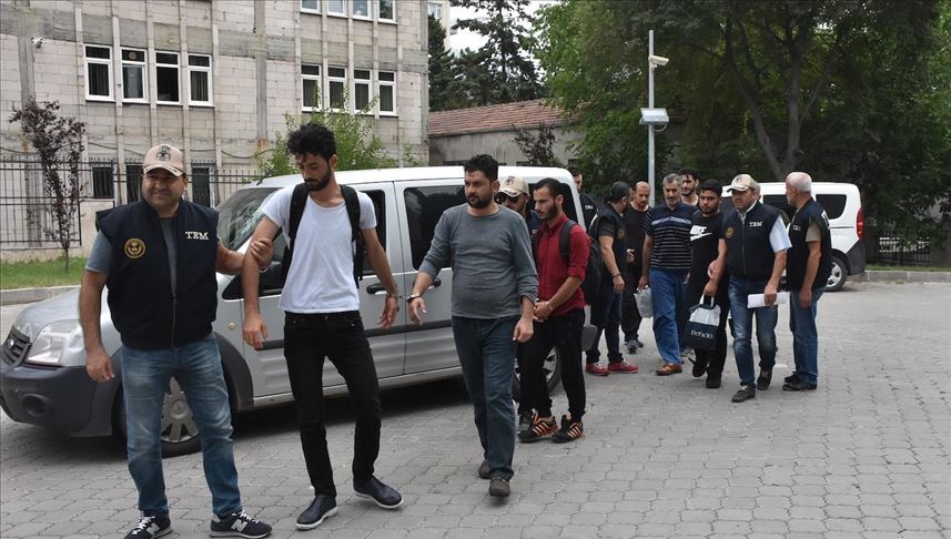 Detenidos 10 extranjeros sospechosos de pertenecer a Daesh en Turquía