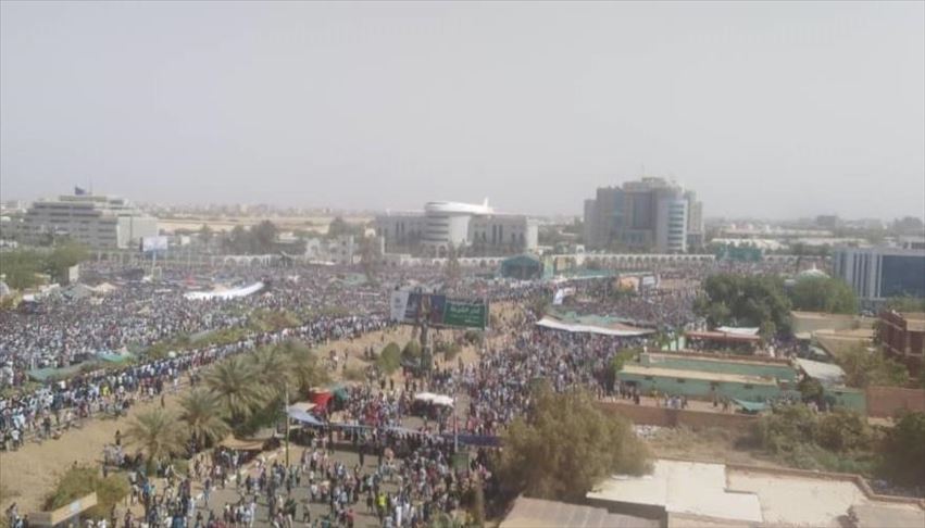 مقررات منع عبور و مرور در سودان اعلام می شود