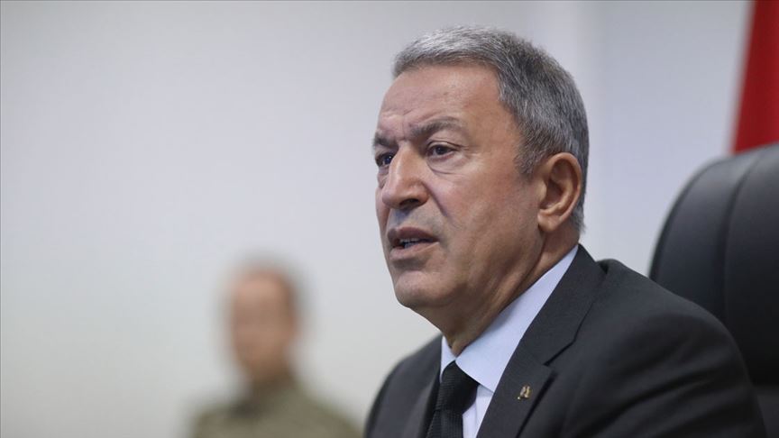 Bakan Akar Fransız mevkidaşı ile görüştü