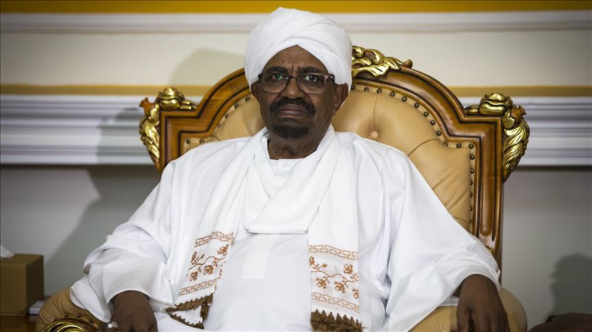 Ushtria sudaneze: Omar al-Bashir tërhiqet nga posti i presidentit