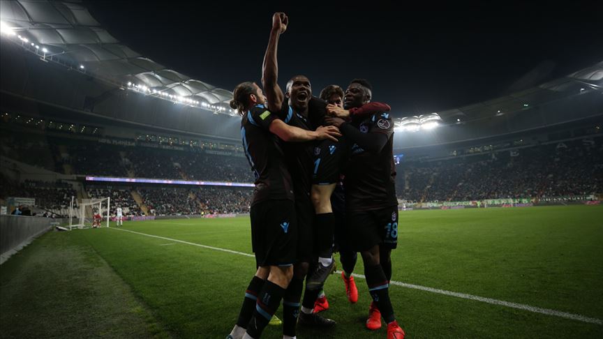 Bursa'da 3 puanın sahibi Trabzonspor