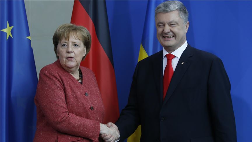 Merkel renews call for release of Ukrainian soldiers