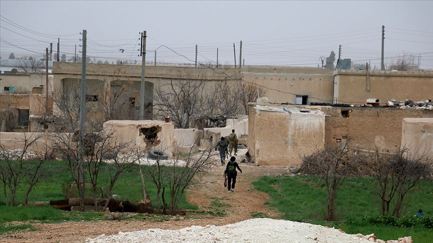 Bab'da ÖSO'ya ait araçlara eş zamanlı bombalı saldırı