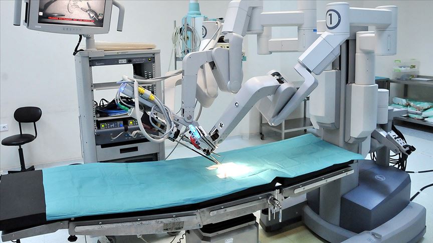 tıbbi kalp robotik cerrahi)
