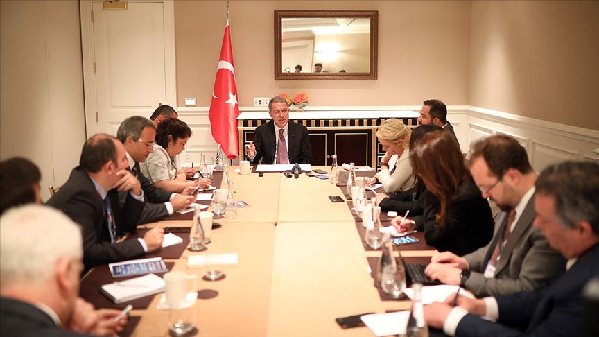 Bakan Akar: F-35'lerle ilgili çalışmalarımız sürüyor