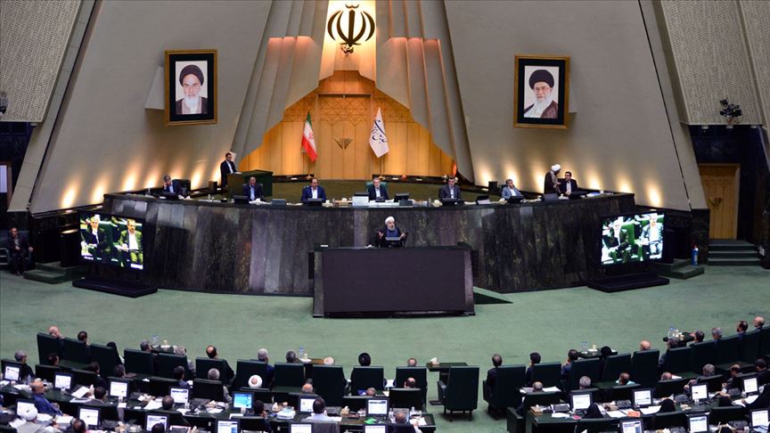İran Meclisi, ABD güçlerini resmen terörist ilan etti   