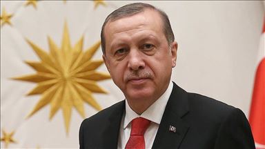 Erdoğan: Zjarri në Notre Dame na ka mërzitur thellësisht
