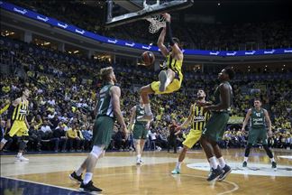 Fenerbahce Beko dominasi Playoff Euroleague atas Zalgiris Kaunas