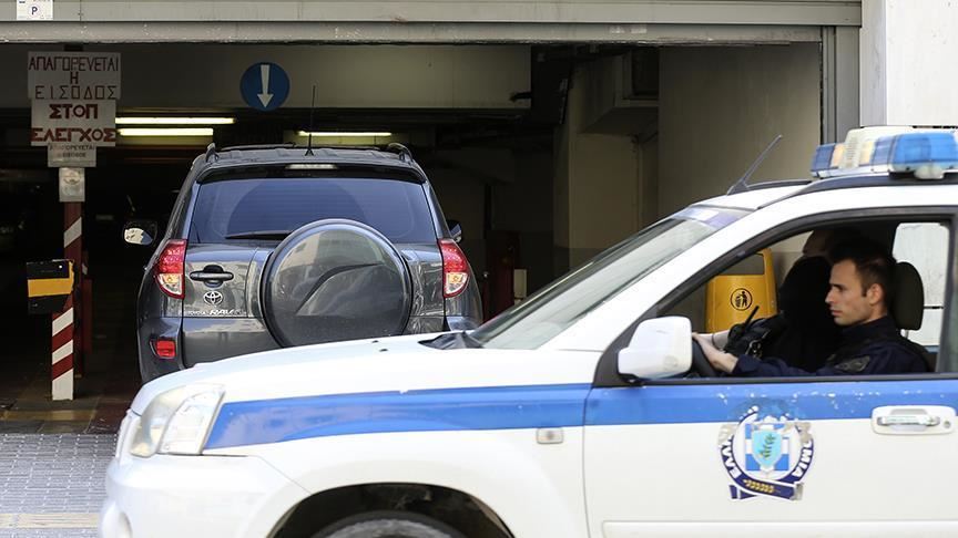 Greece: FETO suspect climbs US embassy wall for asylum