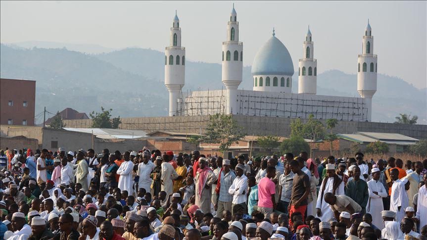 Burundi'nin eski başkentinde yeni cami ve kilise açılması yasaklandı