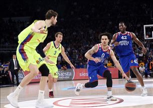 Anadolu Efes kalahkan Barcelona Lassa