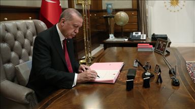 Cumhurbaşkanı Erdoğan 9 üniversiteye rektör atadı