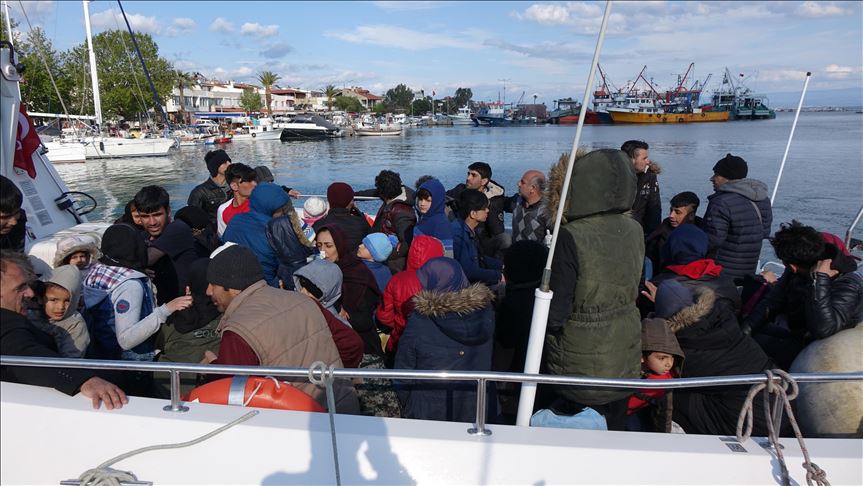 Nearly 350 irregular migrants held across Turkey