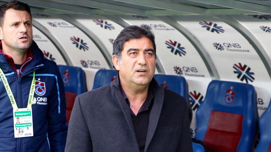 Trabzonspor Teknik Direktörü Karaman: Şu andan itibaren Fenerbahçe maçı hazırlıklarına başlayacağız