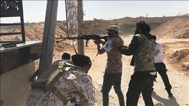Fighting kills 220 in Libyan capital: WHO