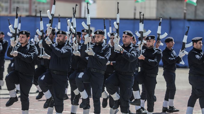 وزارة الداخلية في غزة تُخرّج دفعة جديدة من الضباط