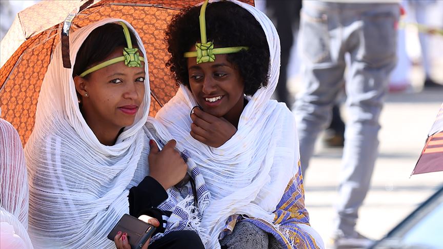إثيوبيا.. أتباع الكنيسة الأرثوذكسية يحتفلون بيوم "السعادة التامة"