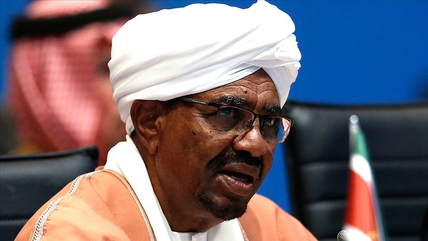 Sudan'ın devrik lideri Beşir hapishanede, tüm mallarına el kondu