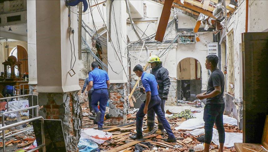 Взрывы в церквях и гостиницах на Шри-Ланке: 207 погибших 