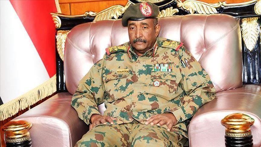 "العسكري" بالسودان: ظواهر "سلبية" تنتهك هيبة الدولة وتسيء للمحتجين