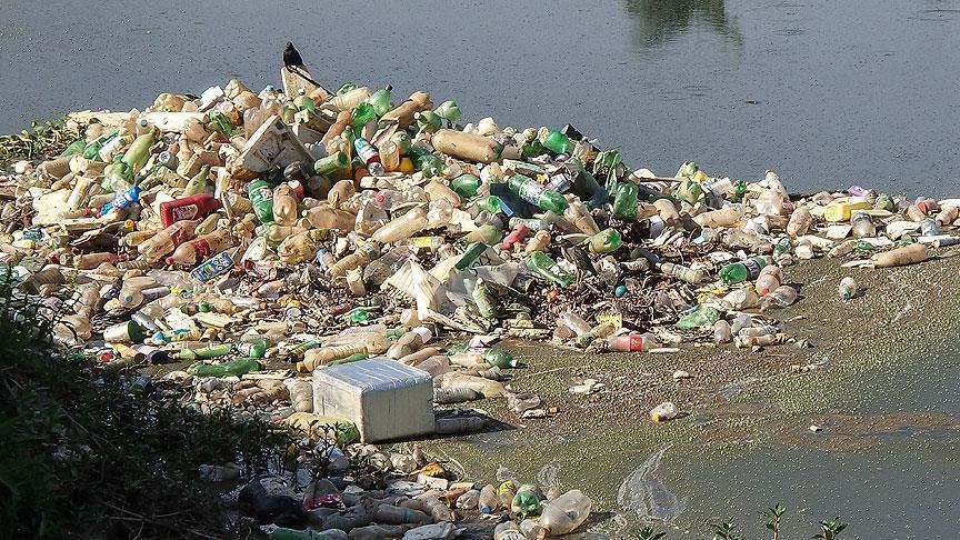 Sampah plastik di Asia merusak tanaman dan kesehatan