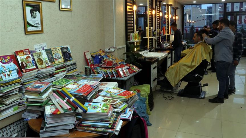 Ucretsiz Tirasla Toplanan Kitaplar Koy Cocuklarina Cifte Bayram Yasatti