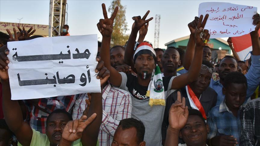 المعارضة السودانية تدعو للاحتشاد بساحة الاعتصام لمنع فضه
