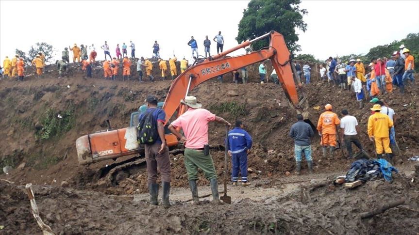 Colombia: aumentan a 30 las personas muertas por un deslizamiento de tierra
