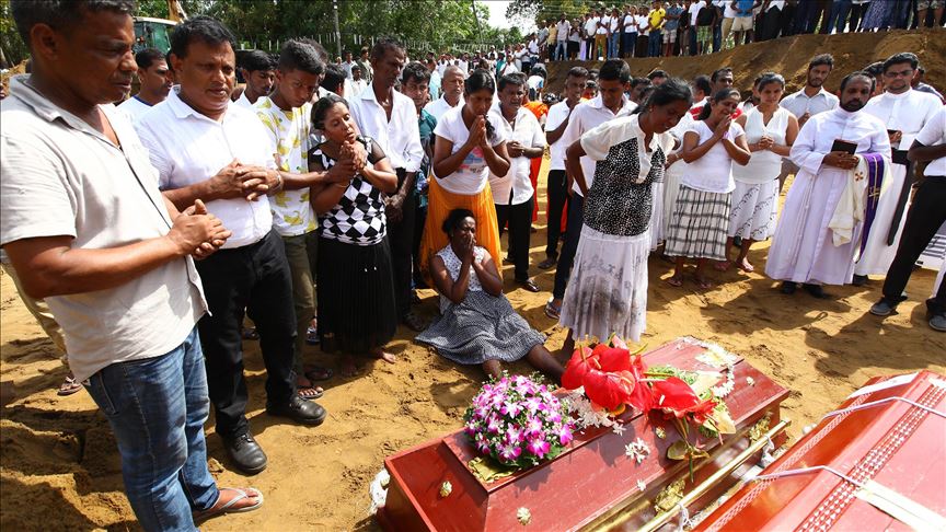 Korban tewas serangan bom di Sri Lanka capai 359 orang
