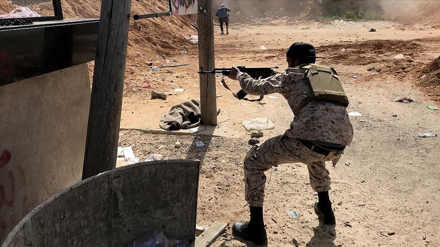 Африканский союз призвал к прекращению огня в Ливии 