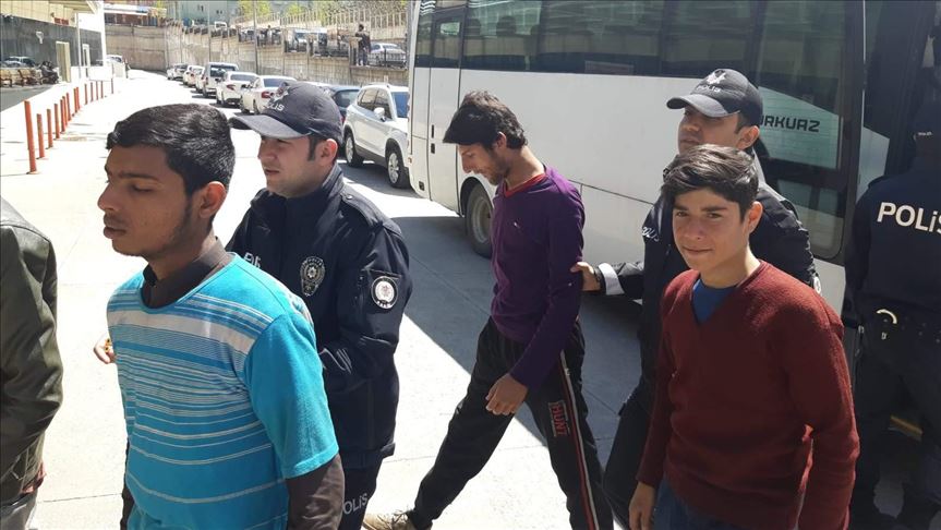 Over 1,000 irregular migrants held across Turkey