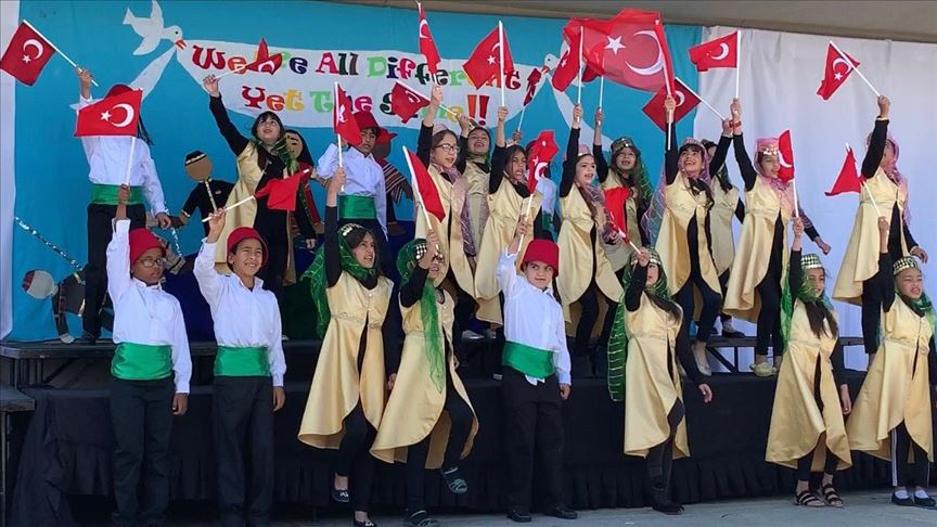 California school celebrates Turkey, its culture