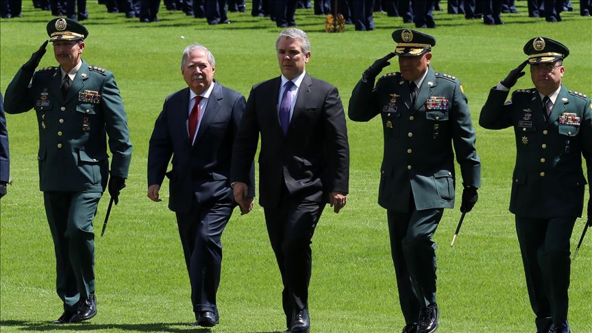 Colombia: piden renuncia del ministro de Defensa por muerte de exguerrillero de FARC
