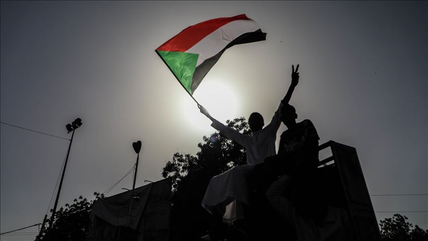 Sudanese police officers strike amid tension