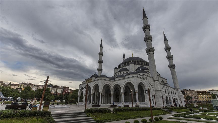 Başkentin camileri ramazana hazırlandı