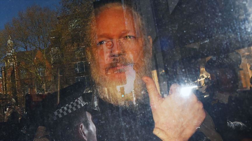 Royaume-Uni : Le Fondateur de WikiLeaks Assange condamné à 50 semaines de prison