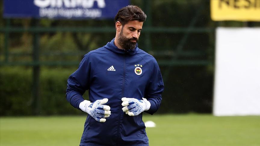 PFDK'den Volkan Demirel'e 3 maç ceza