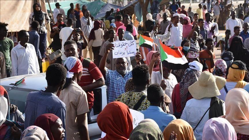 السودان .. "العسكري" يعين رئيسا جديدا للقضاء 