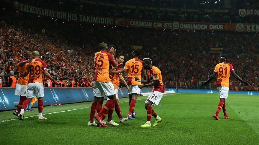 Foot / Süper Lig (31ème j.) : nouveau leader, Galatasaray domine Beşiktaş (2-0)