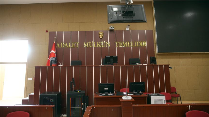 Metroda başörtülü kadına hakaret davasında karar