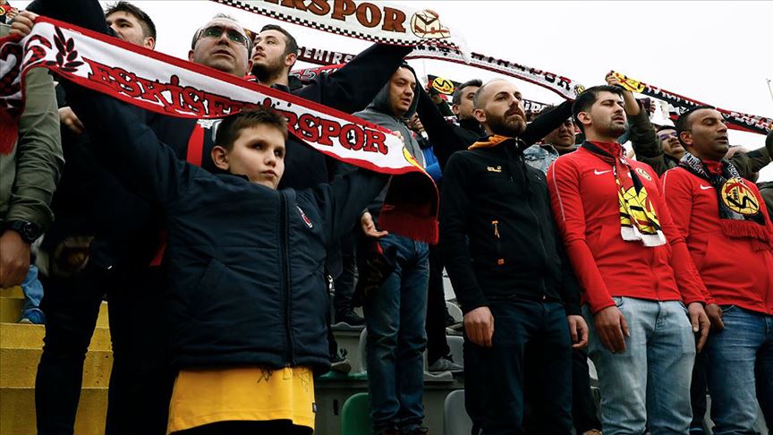 Görme engelli Kaan Eskişehirspor'un 'uğuru' oldu 