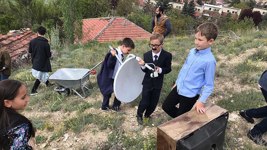 Çocuk sinemacılardan 'Vizontele'
