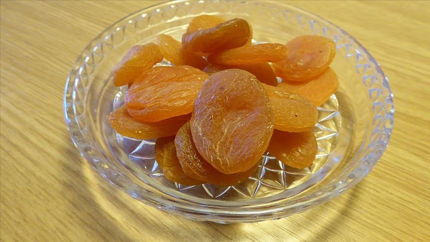 İftar ve sahurda kayısı tüketin önerisi
