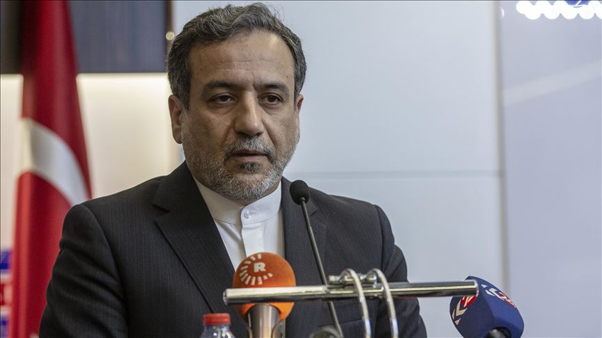 Тегеран призвал ЕС принять часть афганских беженцев из Ирана  