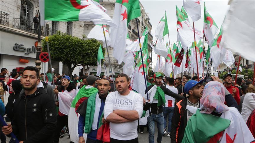 إفطار جماعي غير مسبوق بالعاصمة الثانية للحراك بالجزائر