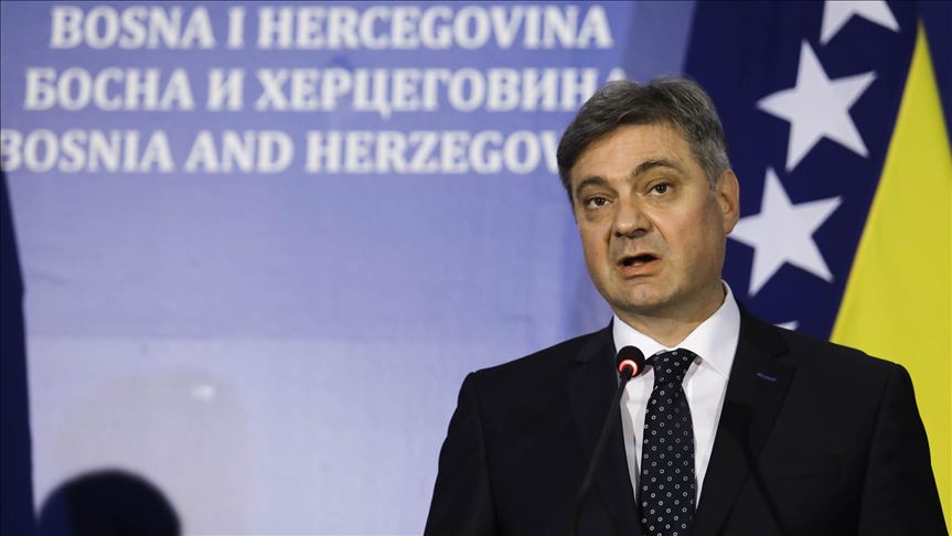 Zvizdić reagirao na poziv Dodika vojnicima: To je otvoreni poziv na rušenje Oružanih snaga BiH